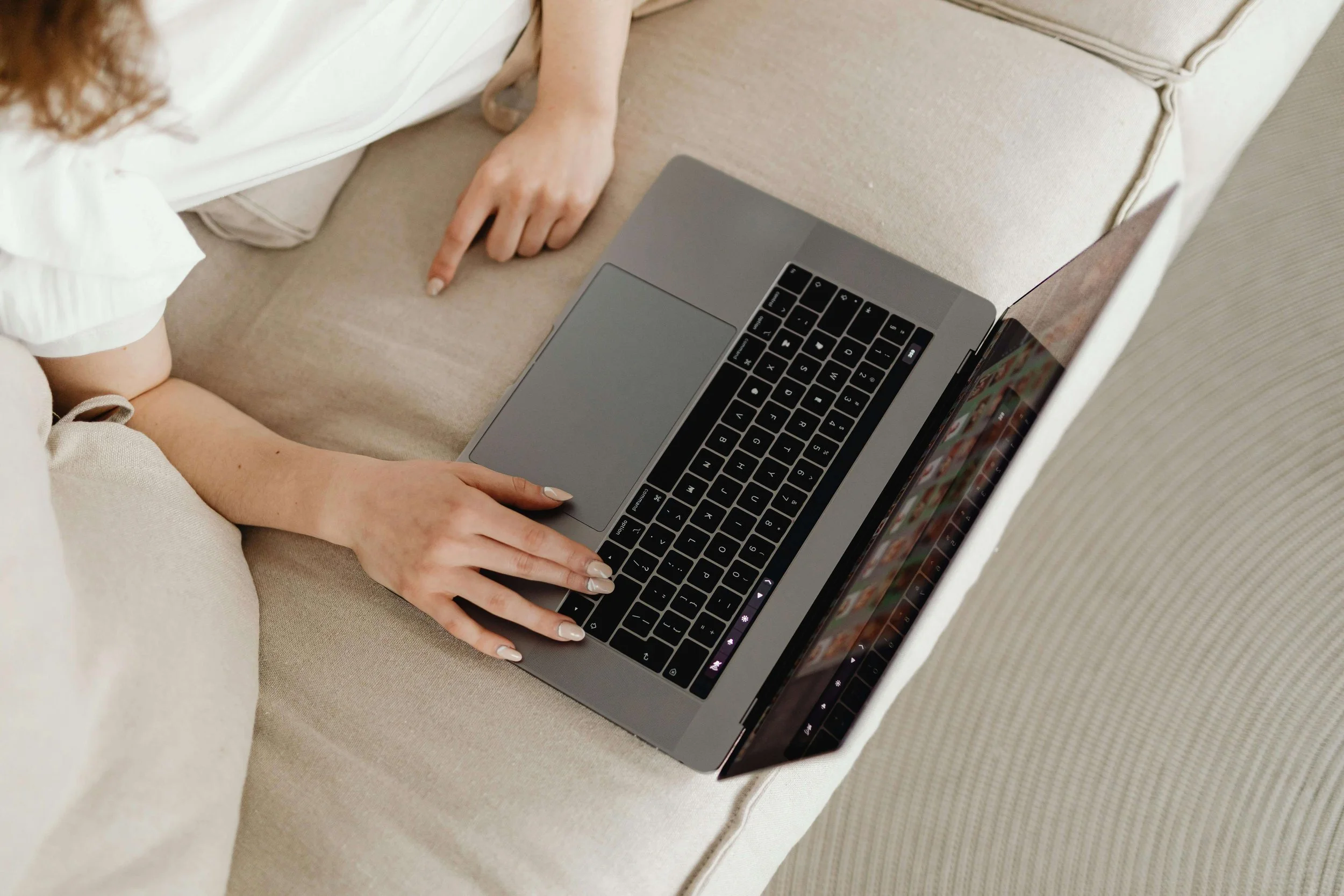 Person on Laptop - ocd counseling boston ma - erp boston ma - rocd boston ma - massachusetts