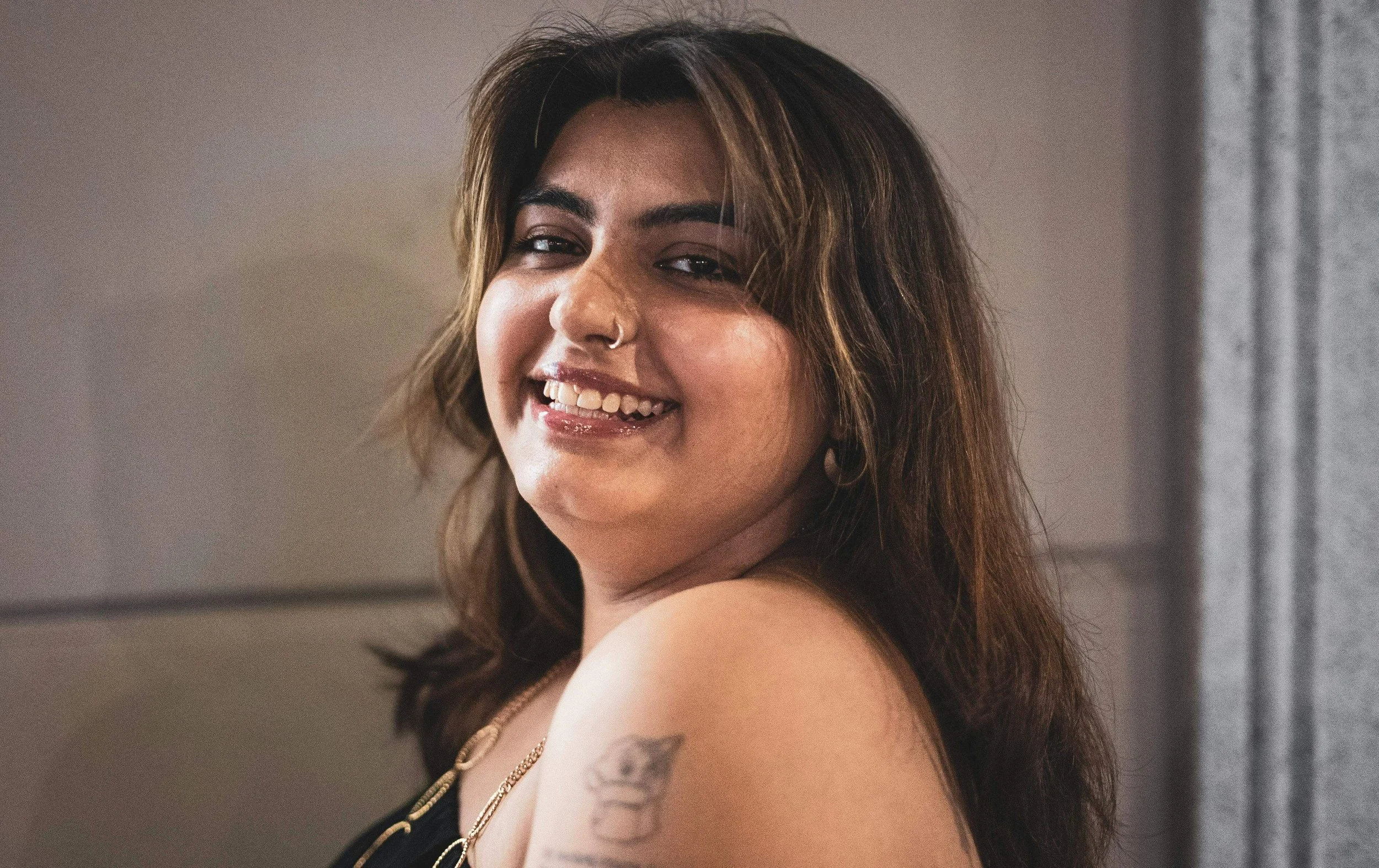 Smiling Person - cbt for ocd boston ma - icbt for ocd boston ma - ocd counseling boston ma - massachusetts